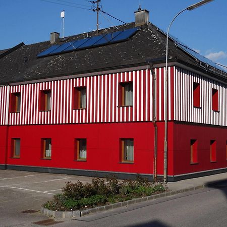 Camping & Pension Au An Der Donau Kültér fotó