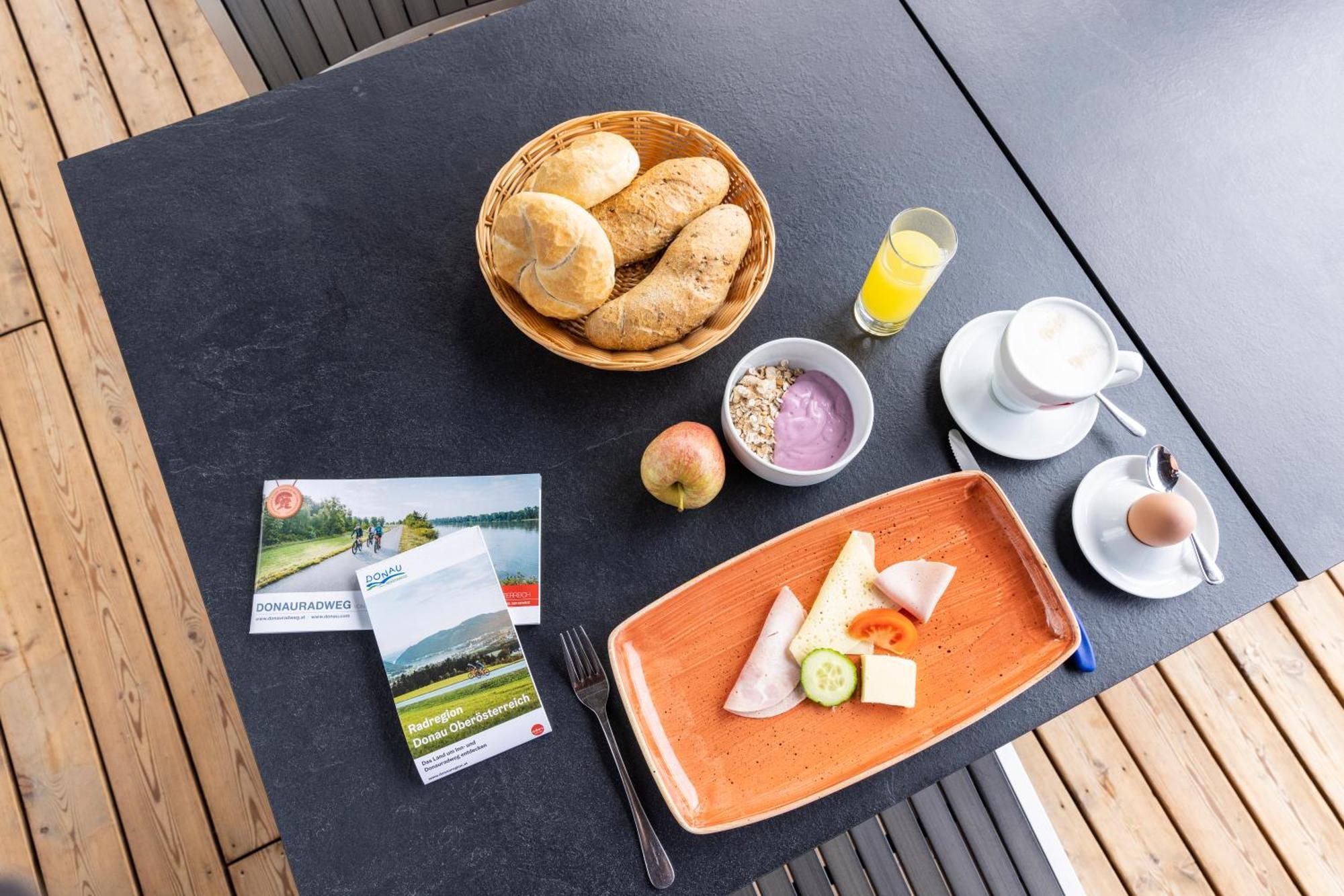 Camping & Pension Au An Der Donau Kültér fotó