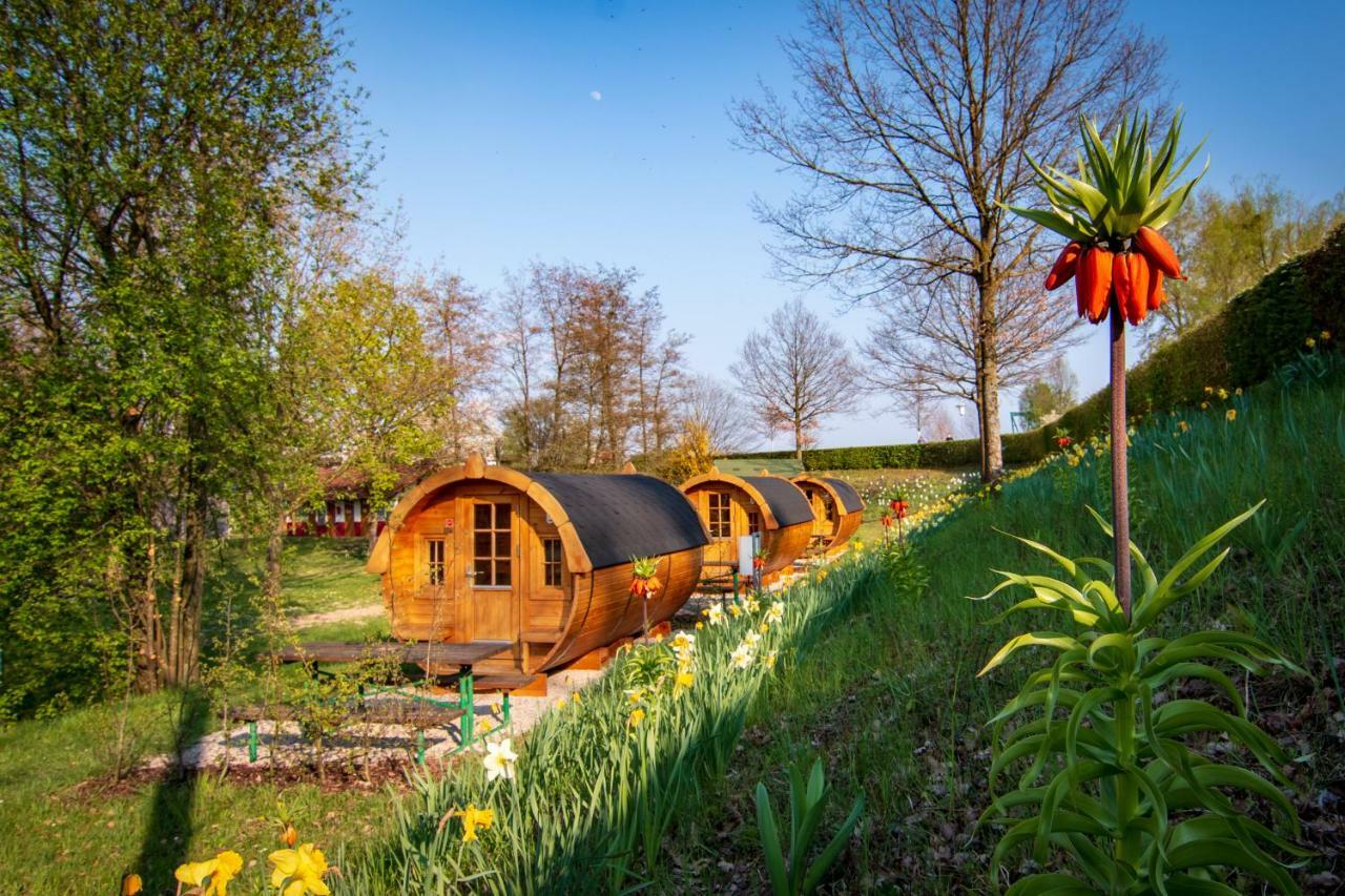 Camping & Pension Au An Der Donau Kültér fotó